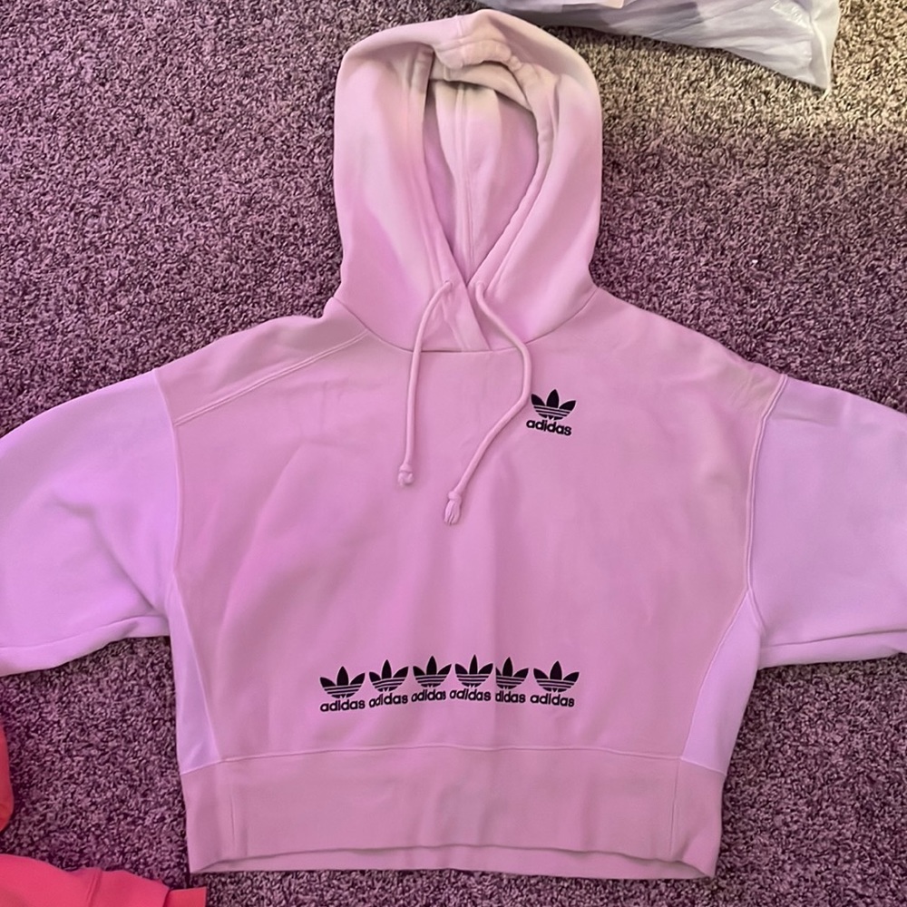 Never wore basically brand new!